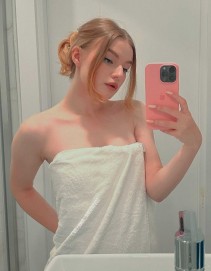 Фото проститутки Вика №2 в городе Махачкала